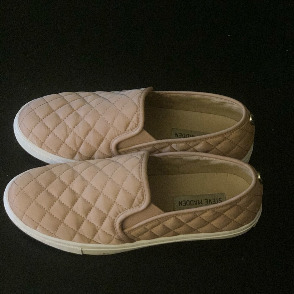 Women’s Steve Madden Ecentrq Sneaker
